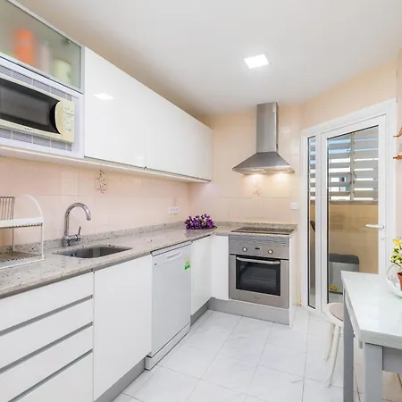 La Veleta With Sea View Apartment *