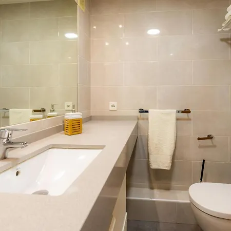 La Veleta With Sea View