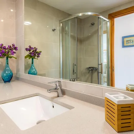 Apartment La Veleta With Sea View Port de Pollenca